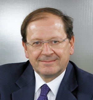 Hervé Novelli, Député d'Indre-et-Loire, Maire de Richelieu et ancien Ministre des PME, de l'artisanat, du Commerce, du Tourisme et des Services
